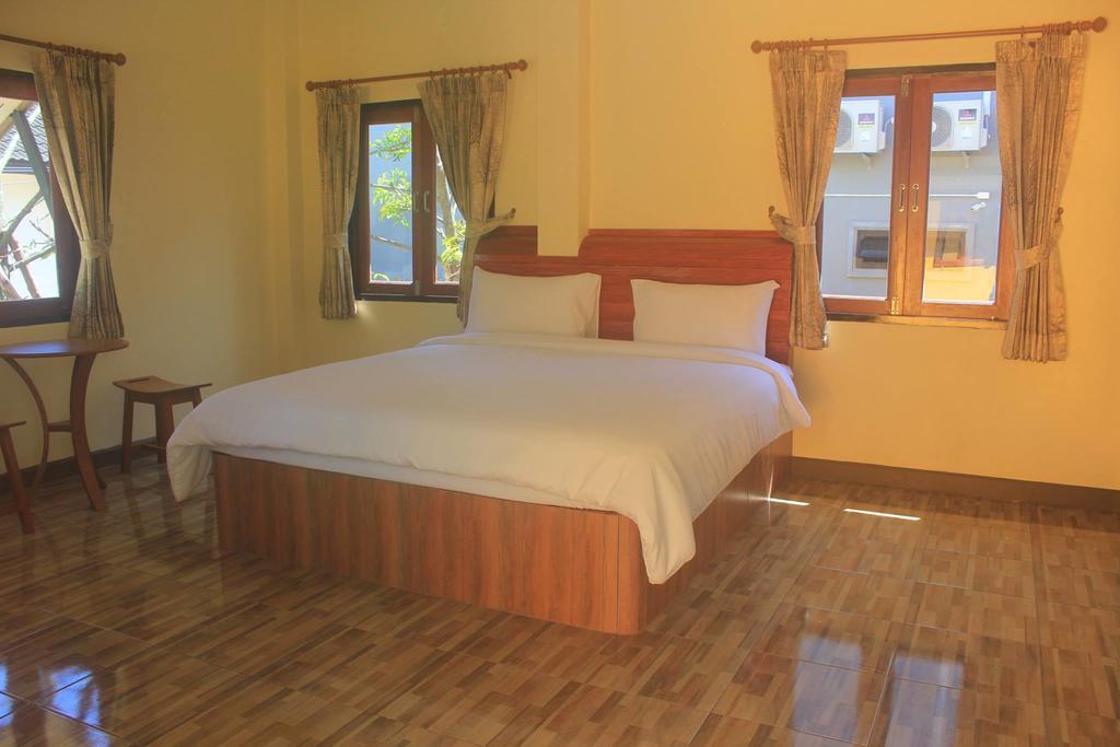Baan Mek Lom Otel Khao Lak Dış mekan fotoğraf