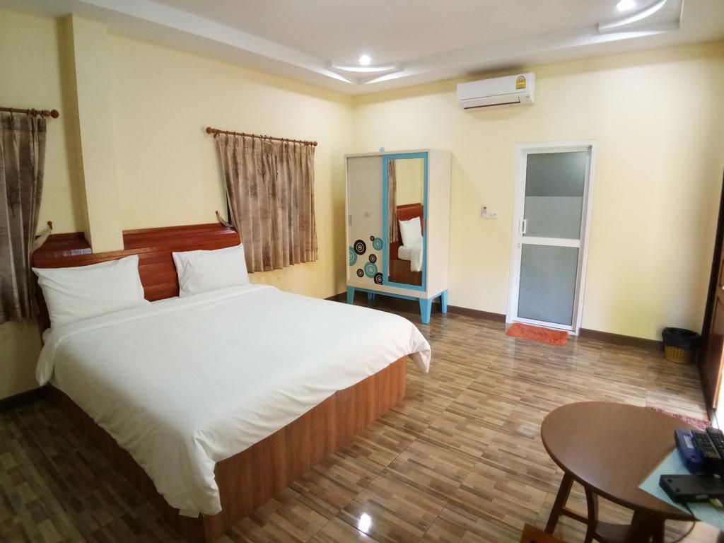 Baan Mek Lom Otel Khao Lak Dış mekan fotoğraf